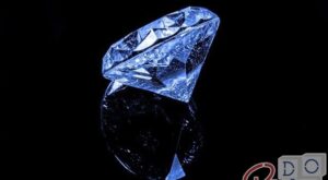 How artificial diamonds are created in the laboratory