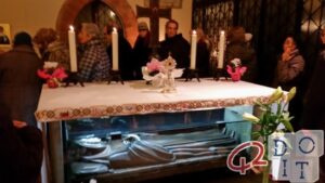 Blessed Beatrice II Estense, the prodigy of the exuding sarcophagus